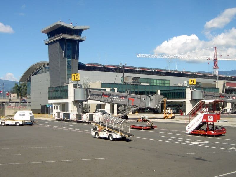 costa rica international airports - Airlines and International Routes