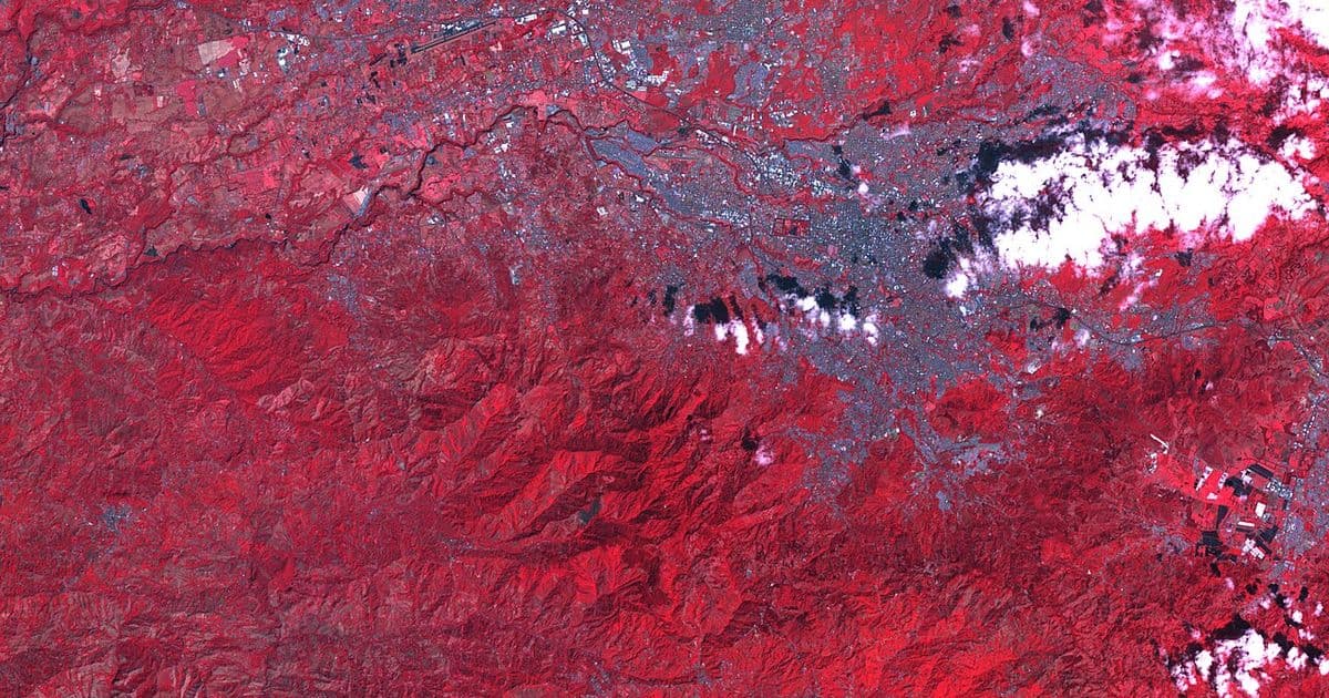 Costa Rica Rainy Season: The Complete Green Season Guide