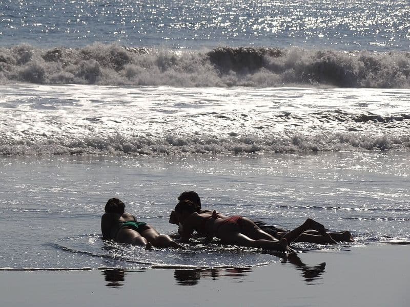 jaco beach costa rica - Surfing at Jacó Beach